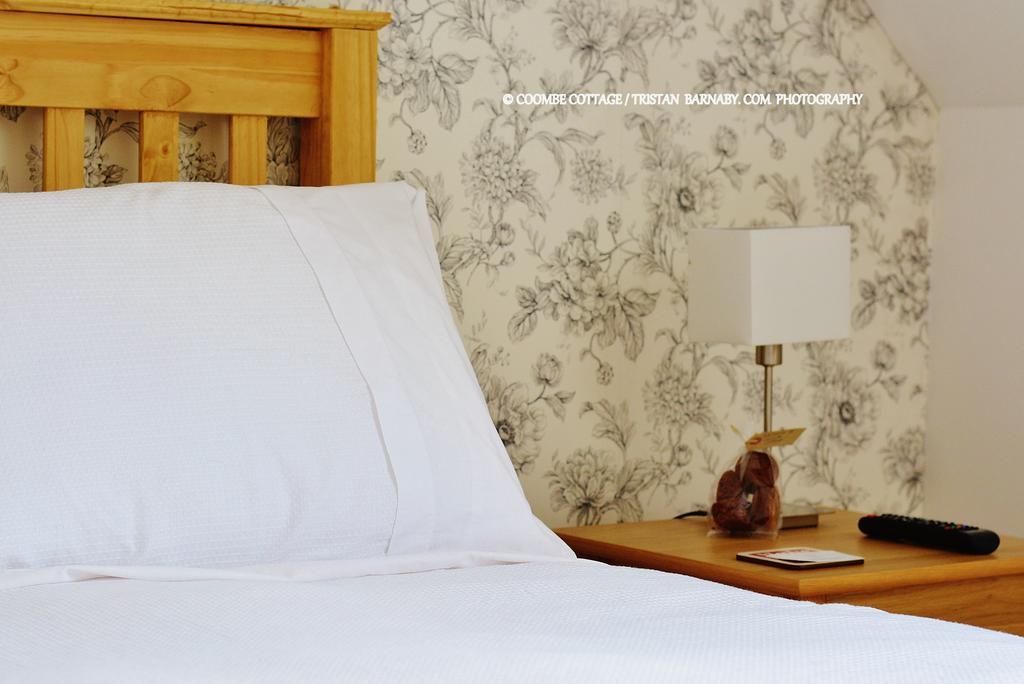 Coombe Cottage Sutton Green Екстер'єр фото
